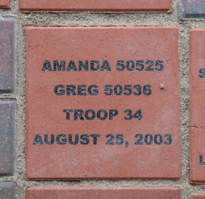 AMANDA & GREG